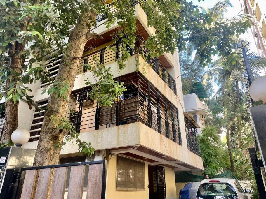 Apartament Shubhlaxmi With Sit Out - Linking Rd *